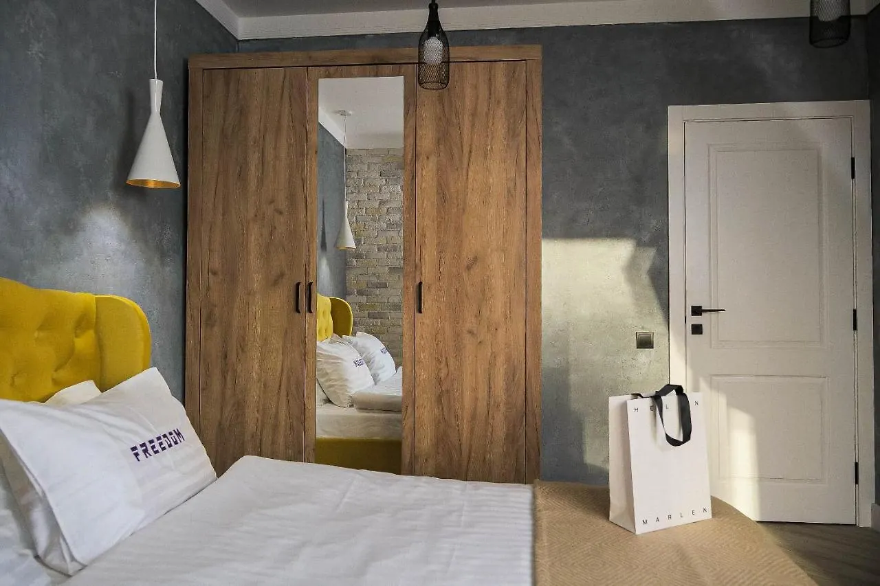 Freedom Apartments In City Center キエフ